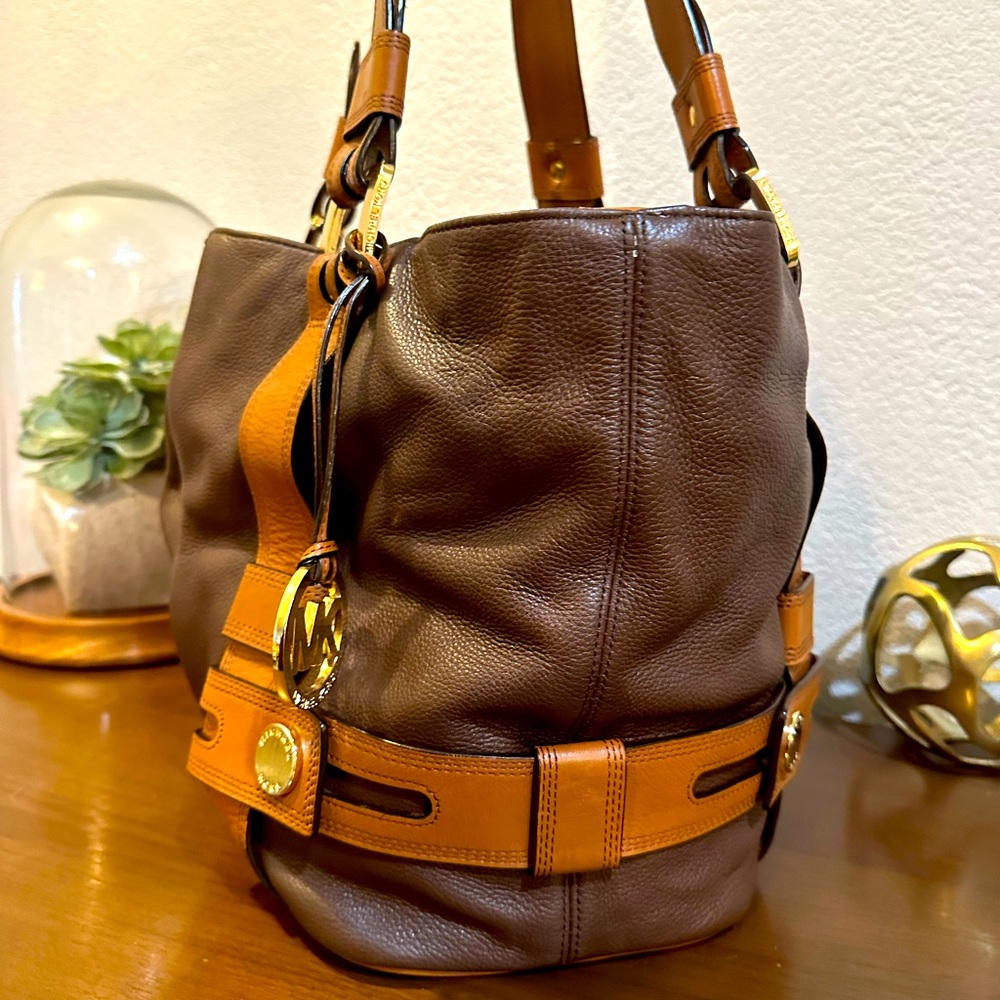 Michael Kors Large Harness Grab Bag Brown and Tan Leather Tote Bag/Work Bag - Picture 7 of 14